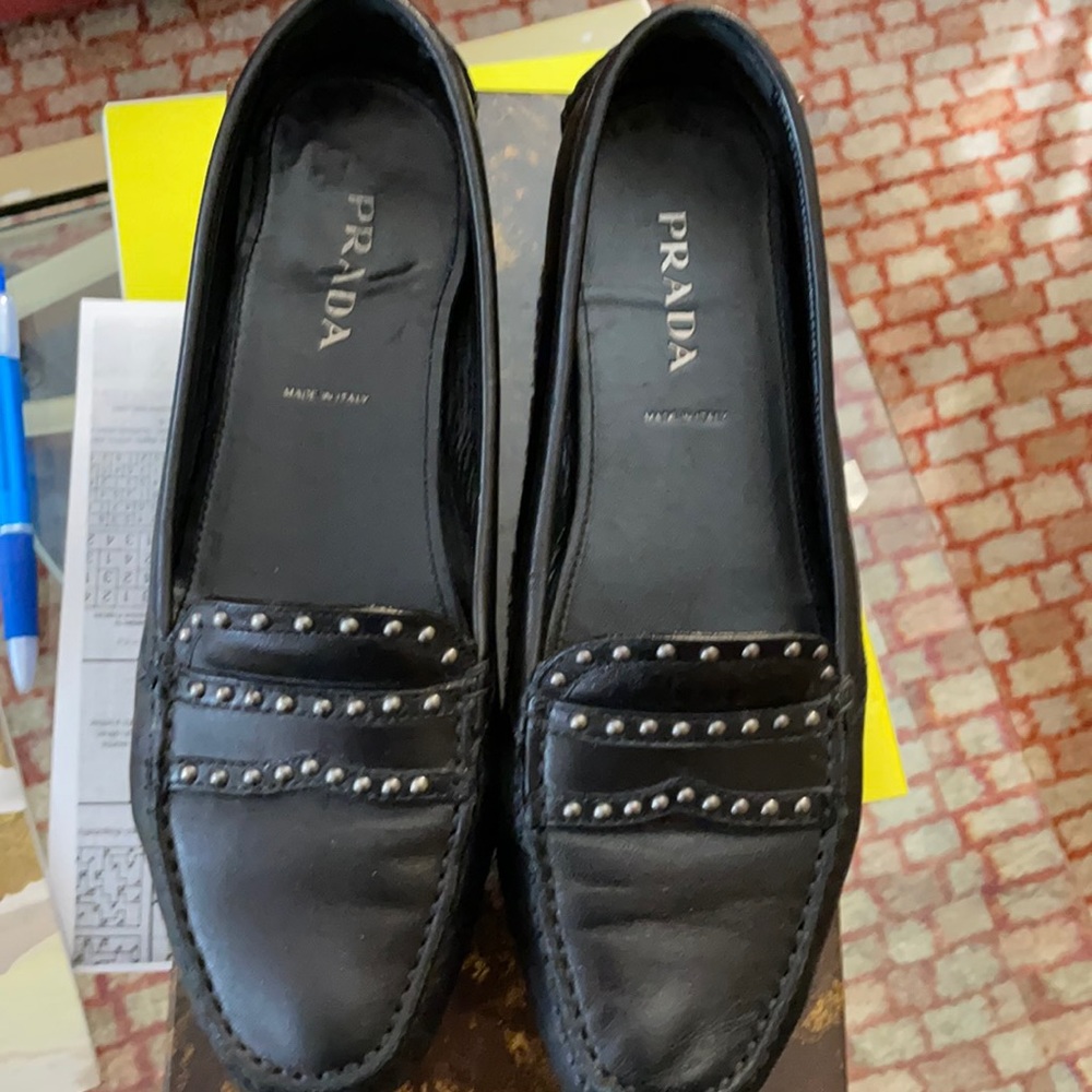 Prada black leather driving loafer